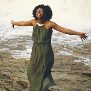 Meet your Posher, Carissa